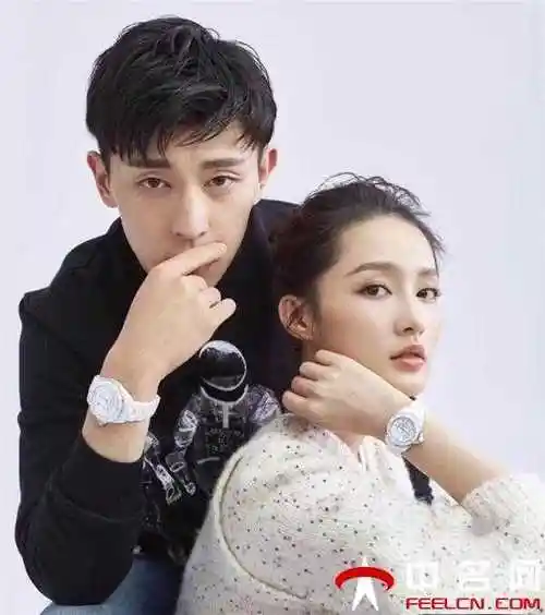 邓伦李沁同框拍写真 好有夫妻相啊