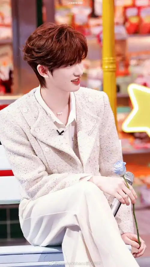 丁程鑫##丁程鑫你好星期六##青年演员丁程鑫##valeriaobbaco##vo