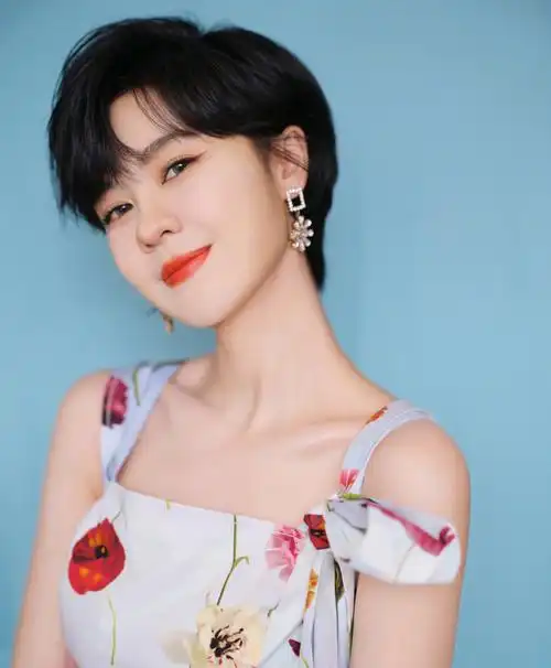 郁可唯的父亲郁京宁女儿41岁仍未婚让他纠结心痛