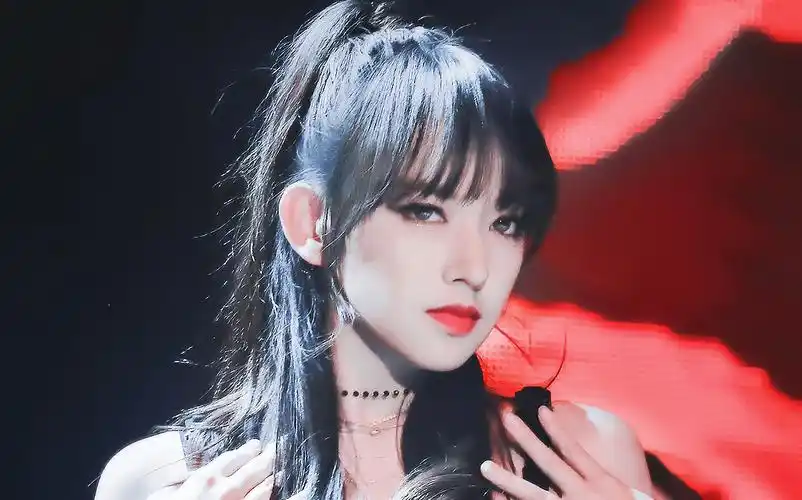 程潇竖屏合集②4k奶潇高能直拍身材核弹