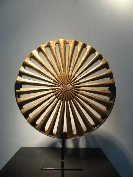 售楼部装饰雕塑艺术品实物装饰画创意装置摆挂件深圳壁虎艺术设.