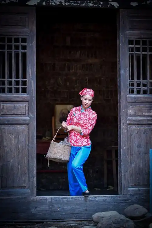 其它 疙梁上了妹妹 写美篇陕北的黄土高坡 都是那圪梁梁 走了一座山翻