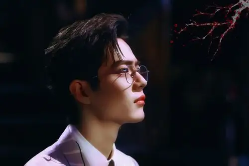 肖战新歌光点全网上线热爱可抵岁月漫长愿一起成长为更好的人