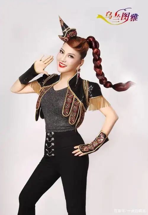 乌兰图雅新歌大摇大摆唱出了新时代年轻人青春无畏迎向未来的昂扬姿态