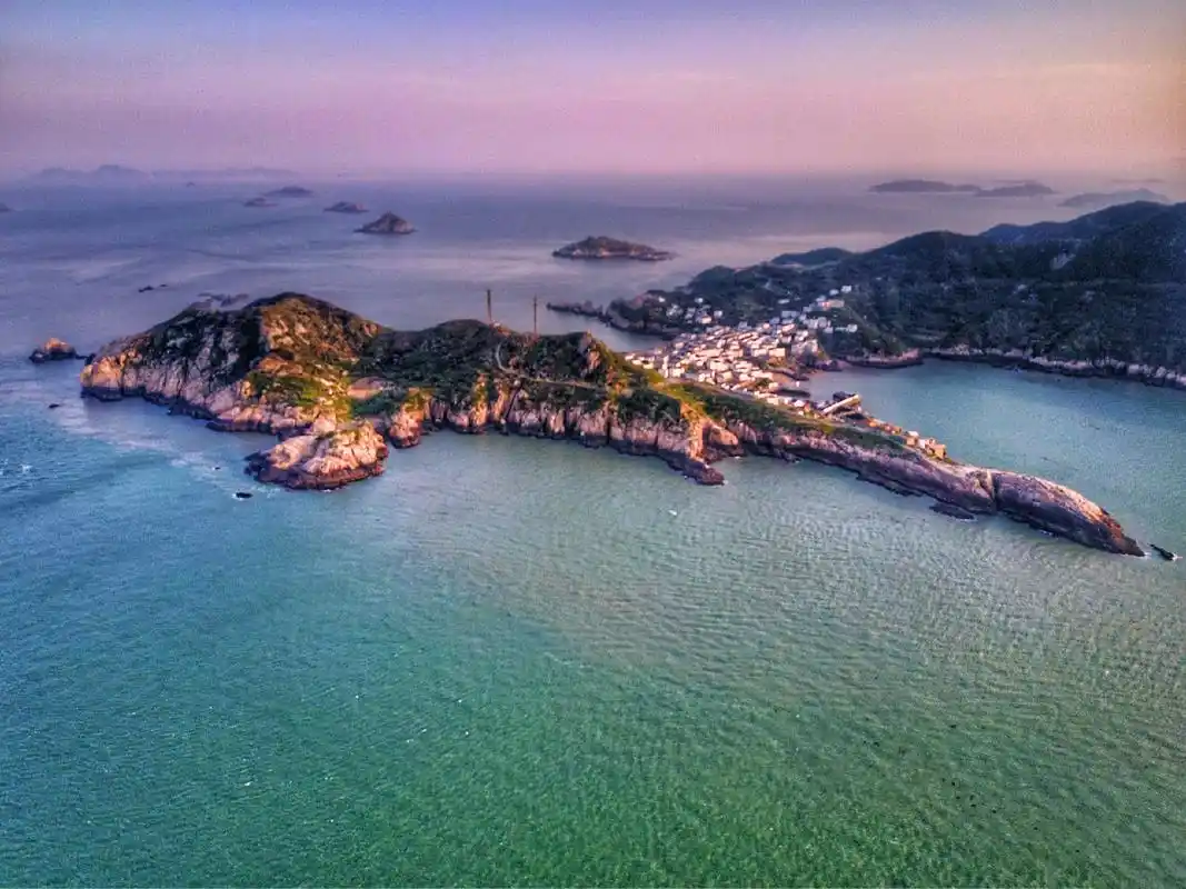 海岛优美自然风光高清图片桌面壁纸