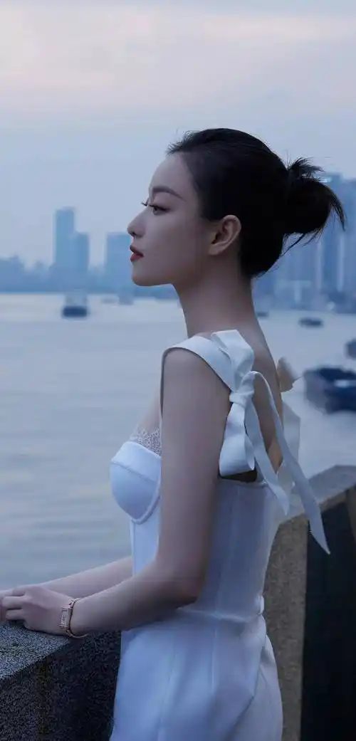 时尚气质女王 时尚女星 倪妮 高清手机壁纸_电影_演艺_作品