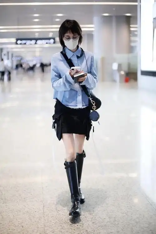 王子文真是比例精身高1米59穿半身裙四六分身材惹眼