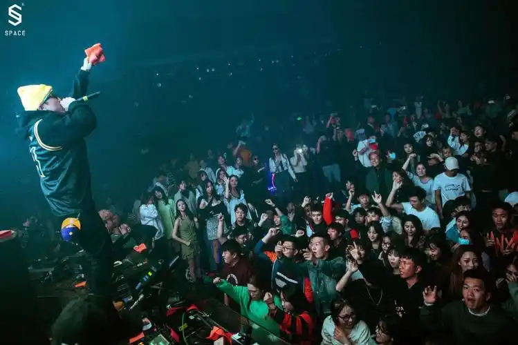 斯贝斯酒吧space酒吧spaceclub