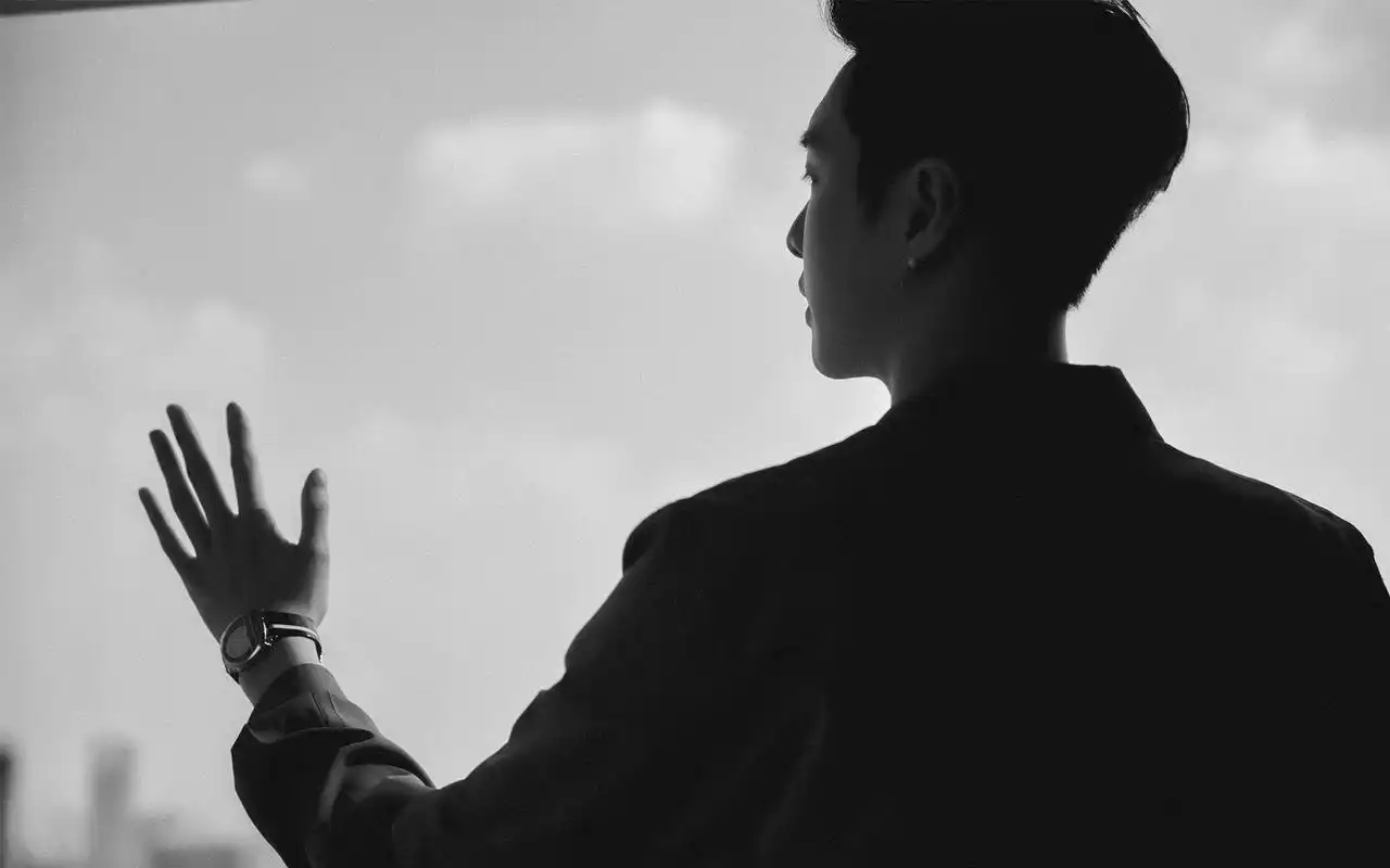 张艺兴衬衣魅力帅气写真图片桌面壁纸高清大图预览1920×1200_大陆