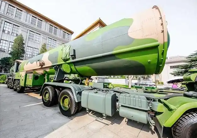 东风51洲际导弹射程2万公里可到达地球任何一个地方