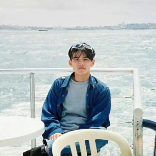 从彩蝶坊转采于2021-02-04 11:40:19周杰伦头像拒绝熬夜!同采自www.