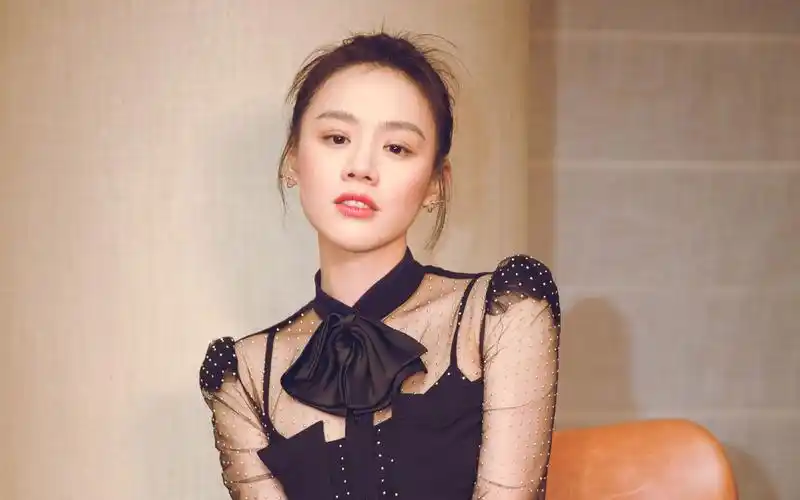 马思纯性感魅力写真电脑桌面壁纸