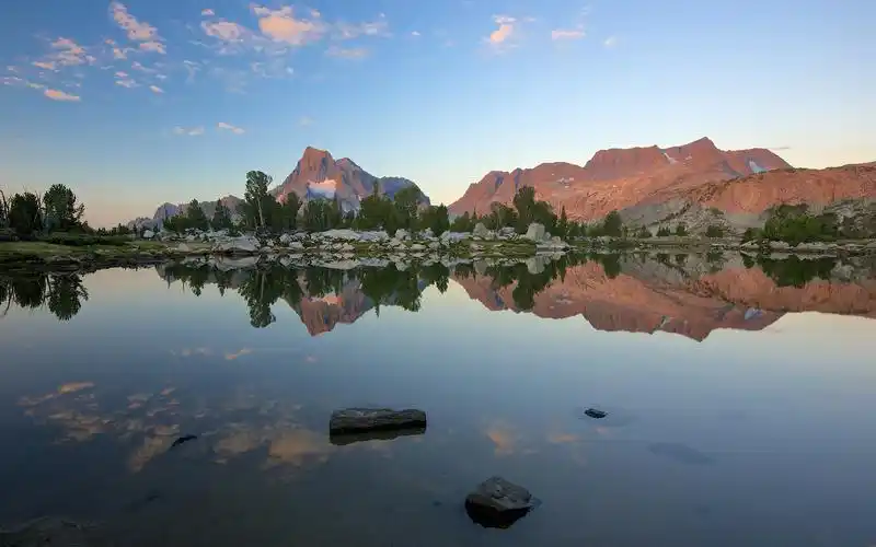山风景湖倒影树高清壁纸1920x1200分辨率查看