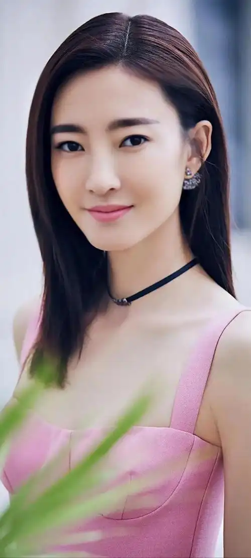 内蒙古赤峰美女王丽坤