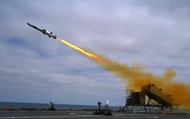 发射一枚东风41导弹需要多少钱?专家算了下:远远超过25亿