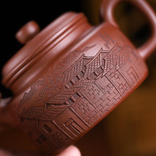 宜兴紫砂壶 陈富才德钟《人家尽枕河》全手工 传香刻绘