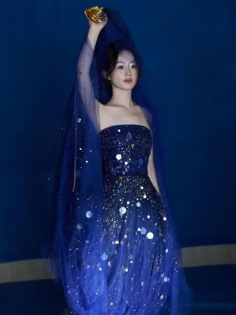 [庆祝]【赵丽颖时尚芭莎雪祭司神女妆造型】[鲜花] 星耀女神,流光溢彩