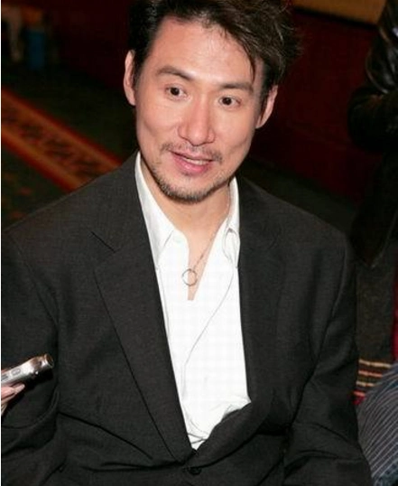 张学友的罕见老照片,图4很青涩,图六很多人没看过