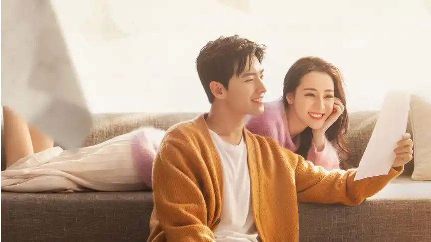 杨洋迪丽热巴一分半激吻8次,高甜来袭,荷尔蒙飙升