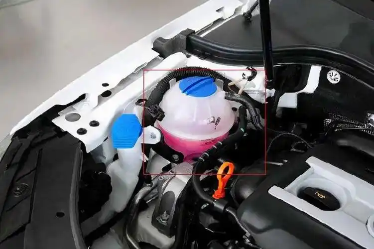 汽车防冻液多长时间更换原车防冻液能用几年