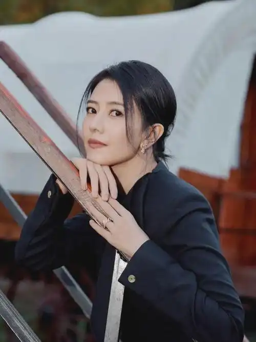 高圆圆永远都是这么自信优雅气质直击人心