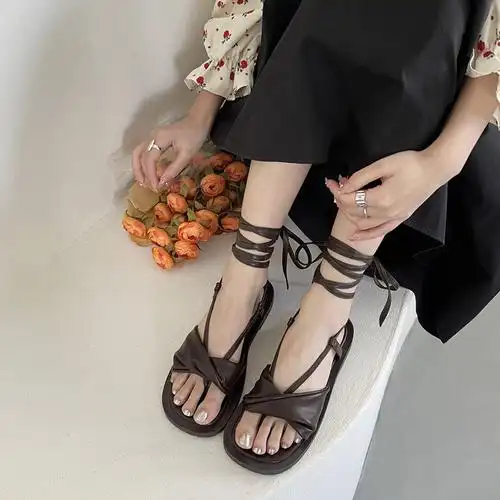 绑带凉鞋女夏平底2022年新款韩版夹趾温柔仙女风学生舒适罗马鞋子