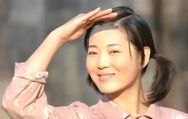 现在嫌她们丑了?这些发福的女明星,年轻时美到让人窒息