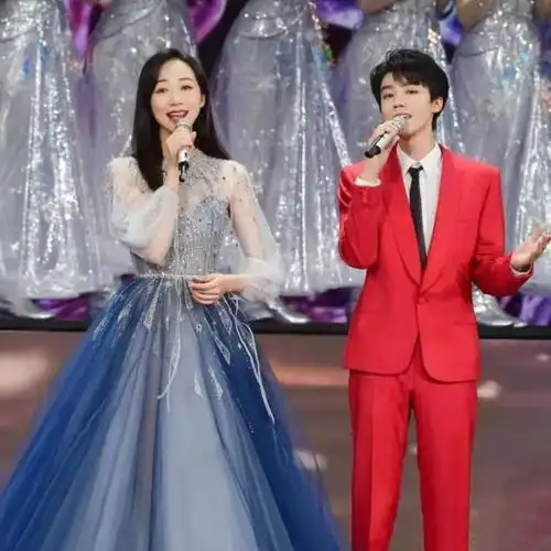 王俊凯:我没有对象,一样让你们变成柠檬精.|王俊凯|关晓彤