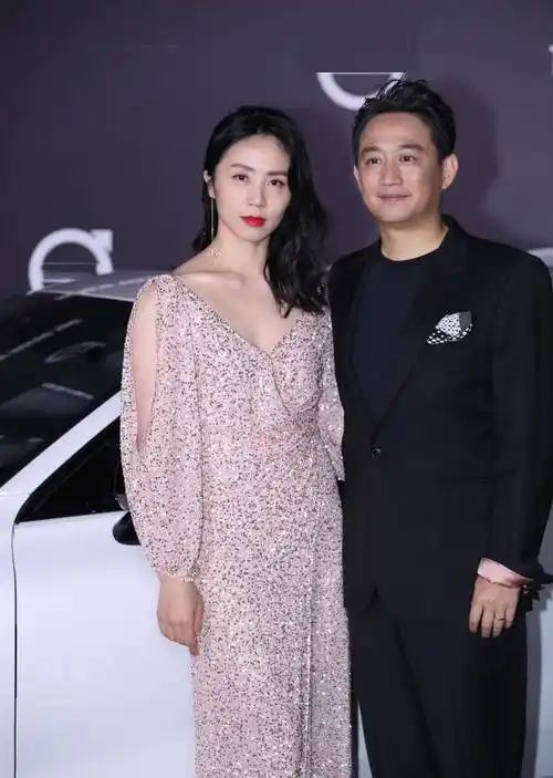 42岁孙莉身材太绝了吧!