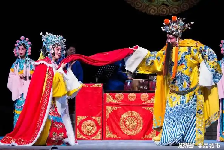 图为元杂剧《汉宫秋·饯别》,为调腔独有,极为珍贵 调腔比昆腔,更接近