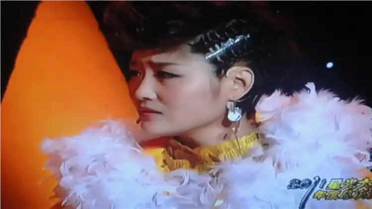 2011《星光大道》年度总决赛亚军——无名组合