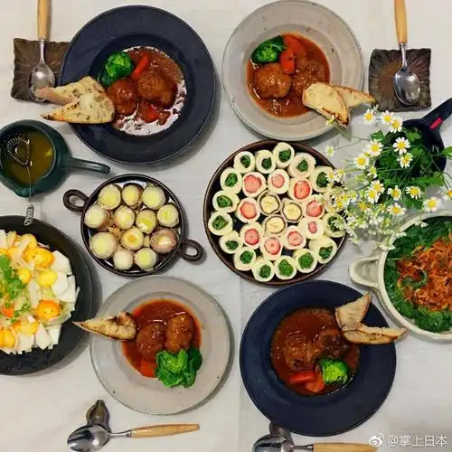 停下来好好享用一顿丰盛的午餐吧~(ins:4kaochan)