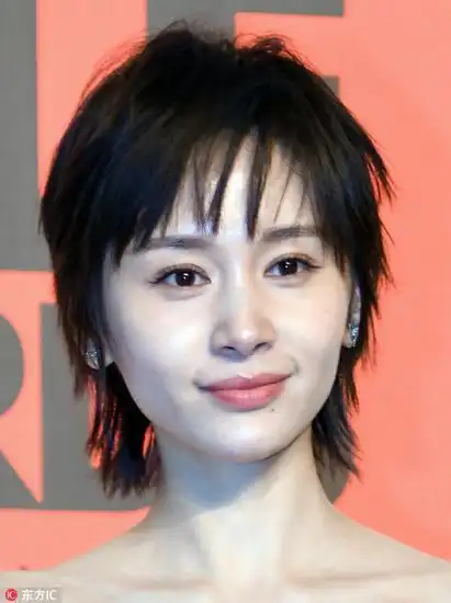 王子文王子文的这款碎发短发,我们一般吃瓜群众千万不要轻易尝试,即使