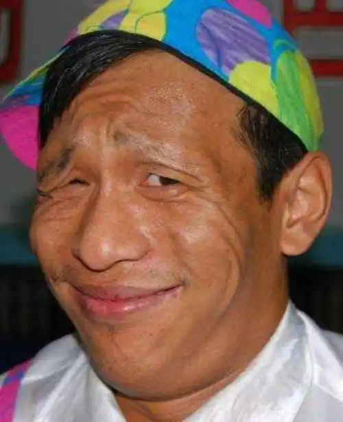 原创宋小宝二婚娇妻和龙凤胎儿女照片爆出网友这是人生赢家吧