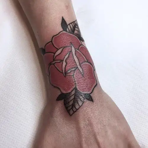 时先生手腕oldschool玫瑰纹身图案