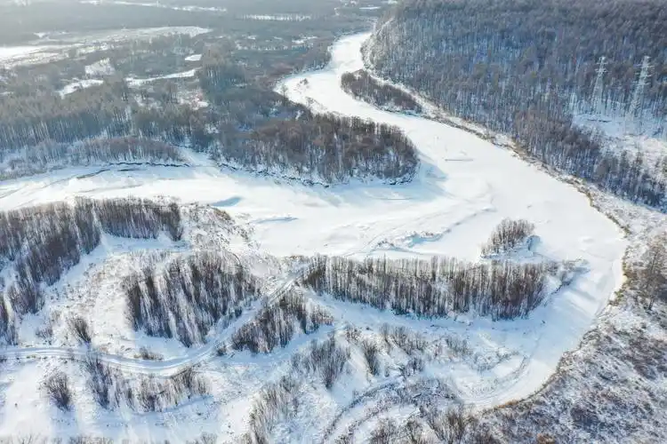 雪落大兴安岭静谧高寒禁区