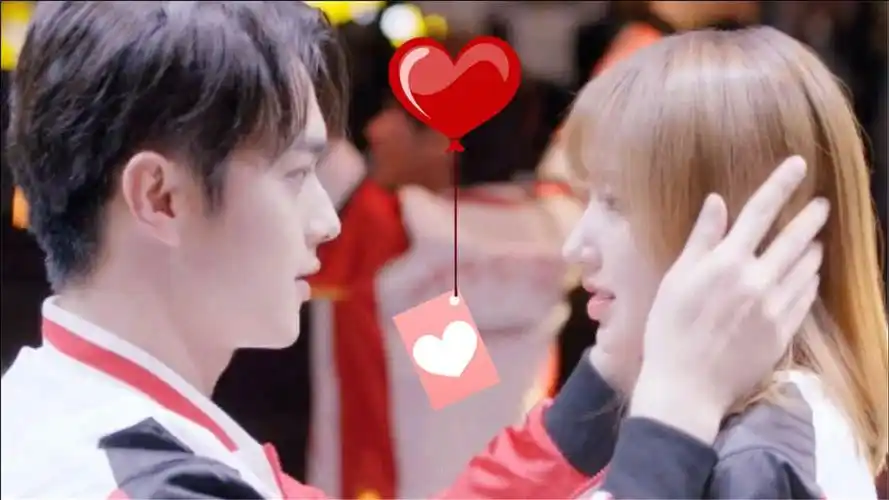 你微笑时很美许凯和程潇夺冠两人当众热吻程潇满脸都是爱意