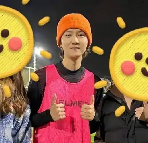 一问一答 | 鹿晗,杨紫范丞丞,吴京,赵丽颖,龅牙女爱豆,鞠婧祎_团队