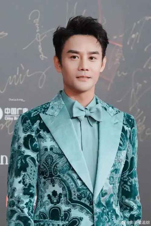 #王凯宋运辉是平行时空另一个我##王凯终于没穿黑西装了#