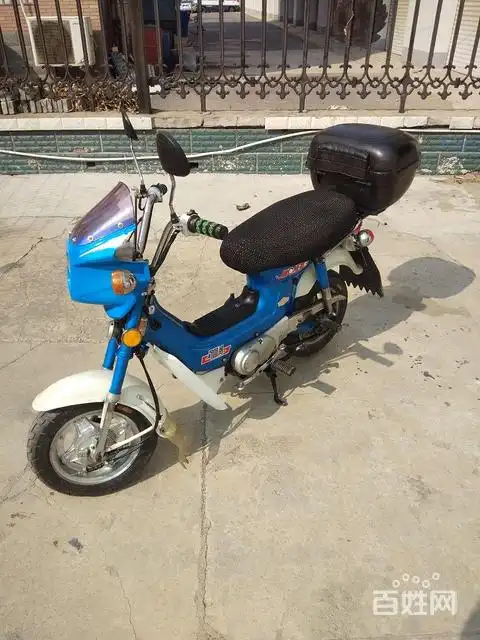 出售金城70小摩托车有9成新