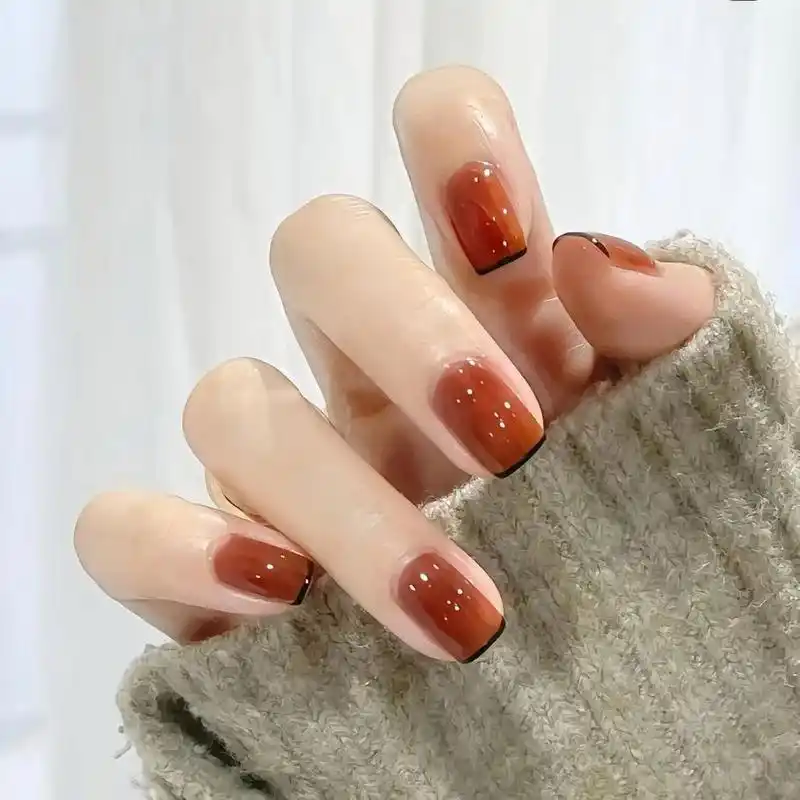 适合黄黑皮姐妹的美甲合集来啦～ 不知道做什么款式点开图片慢慢挑