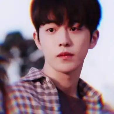 226.南柱赫头像(色散滤镜)