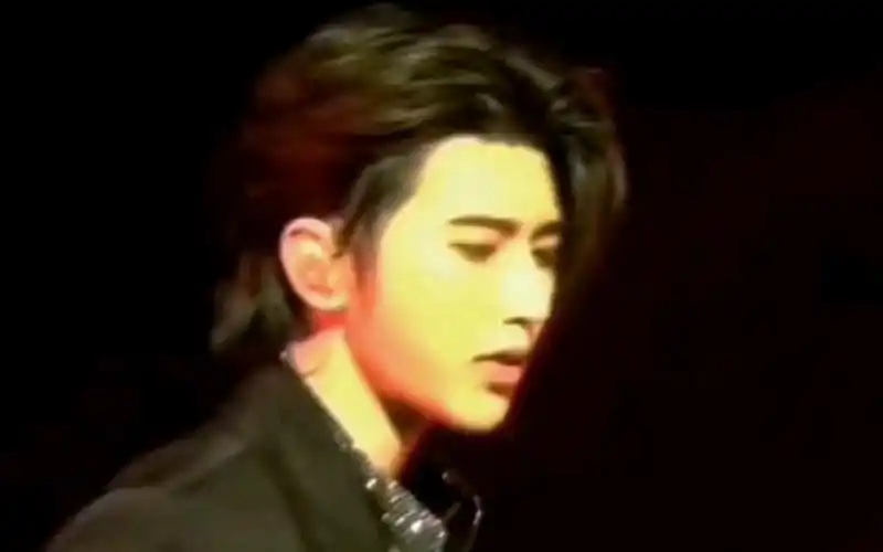 【蔡徐坤】演唱会神颜