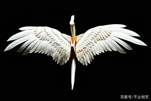 千纸鹤的一千种形态,造型各异,甚是美丽