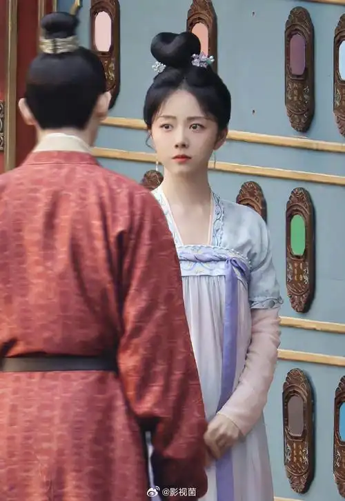 谭松韵郑业成新剧杀青##蜀锦人家杀青特辑