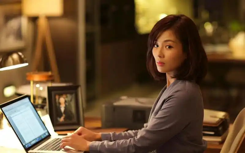 刘涛《欢乐颂》剧照图片桌面壁纸高清大图预览1920x1200_大陆影视下载