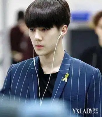 男生发型短锅盖头图片4款帅气锅盖头任你选