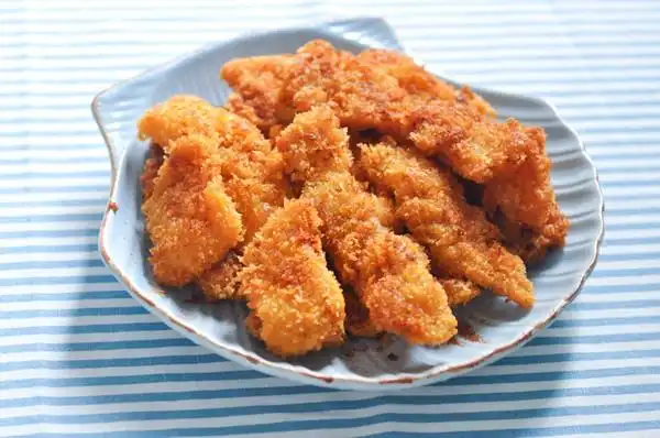 那么炸鱼排吧!比冻货的鱼排好吃多了!