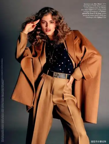 瓦伦蒂娜·桑帕约,1月荷兰《vogue》杂志封面图组