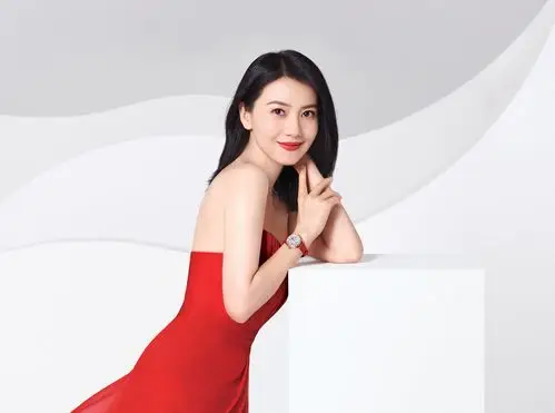 绽放,幸运力!飞亚达发布全新形象大片,高圆圆完美诠释女性力量